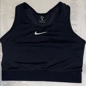 Nike cropped tank
